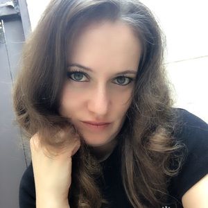 Meet your Posher, Yuliya